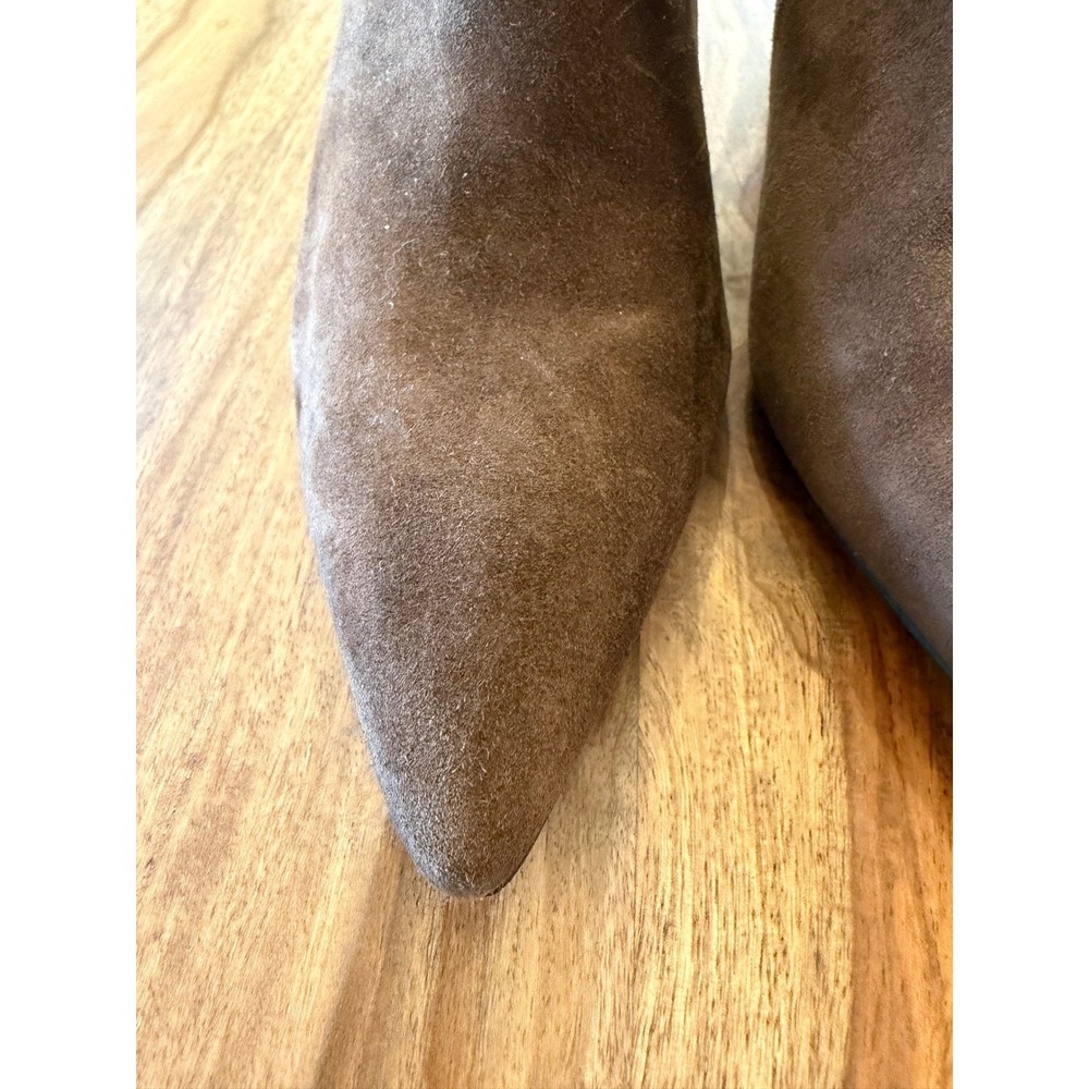 Pelle Moda Womens Brown Suede Pointed Toe Kitten Heel Ankle Booties Size 6M - Picture 9 of 11